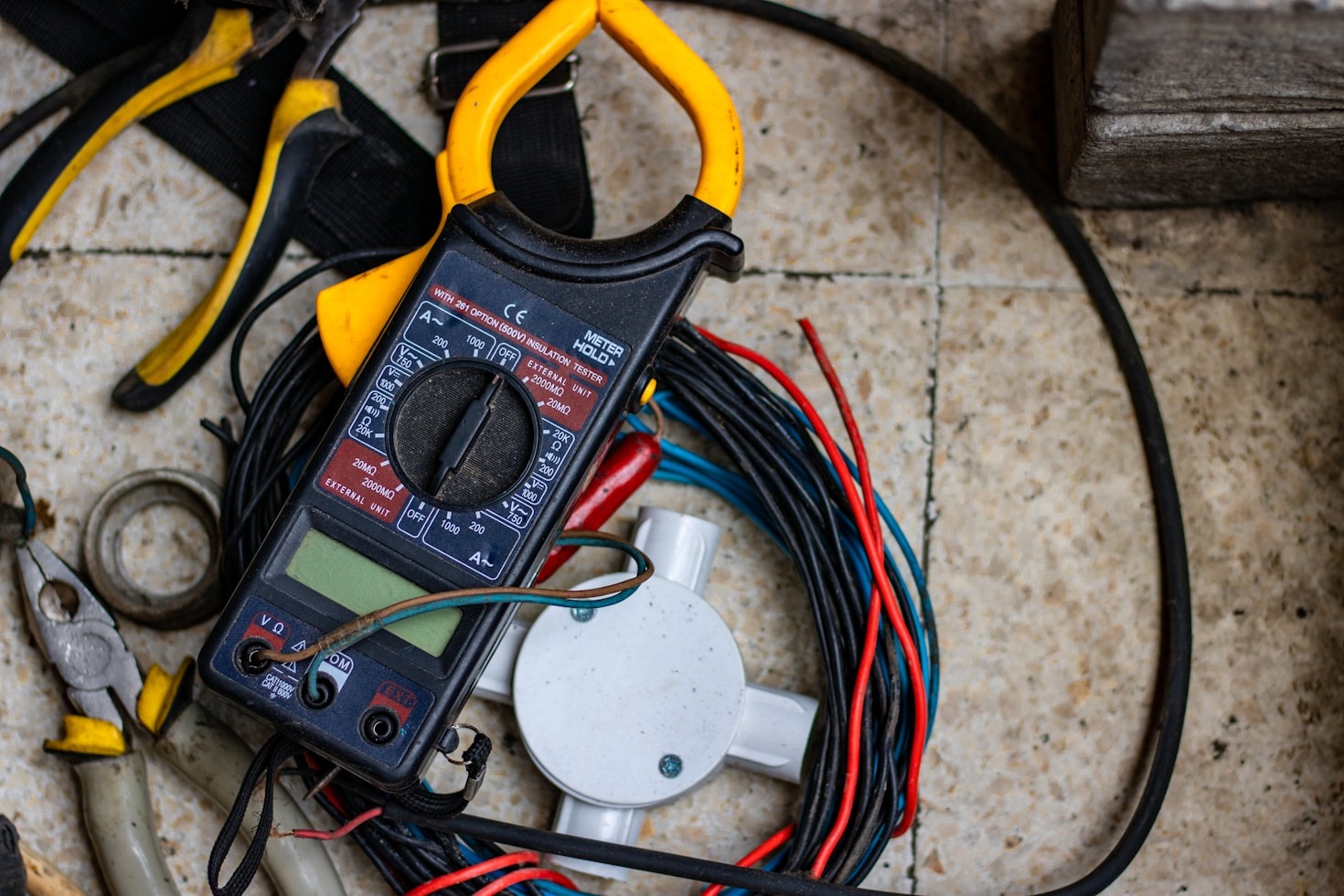 Common Electrical Problems and How We Solve Them